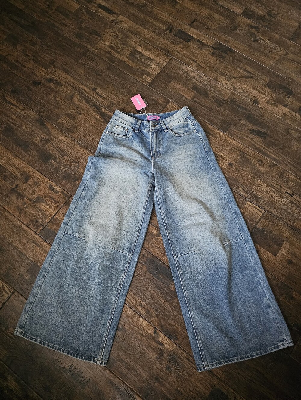 EDIKTED NWT WOMENS WIDE LEG JEANS SIZE XS